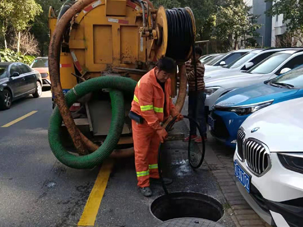 魏都排污管道清淤